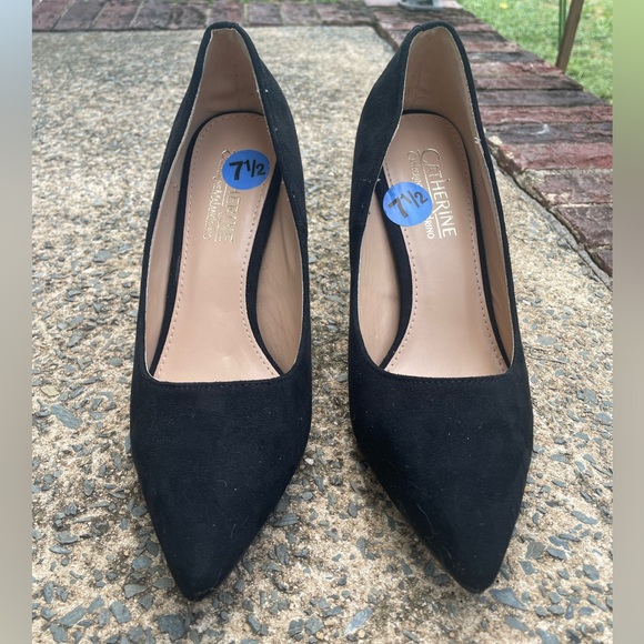 Black Velvet Catherine Malandrino Heels - Picture 2 of 10